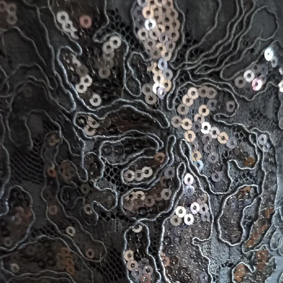 Laura - Picture 9 of 10